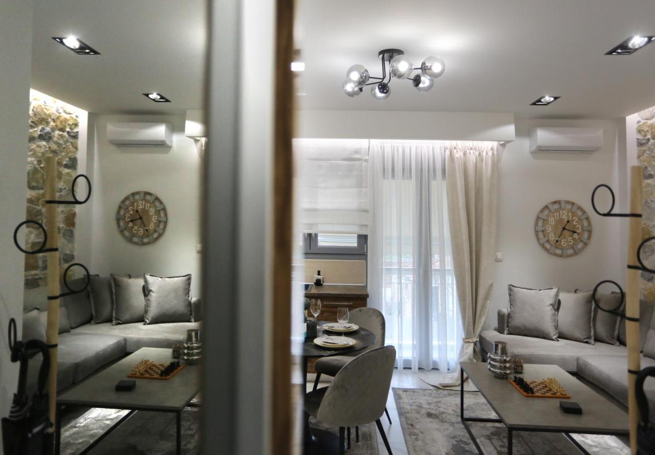 La Larissa Luxury Apartments Trekke Dış mekan fotoğraf