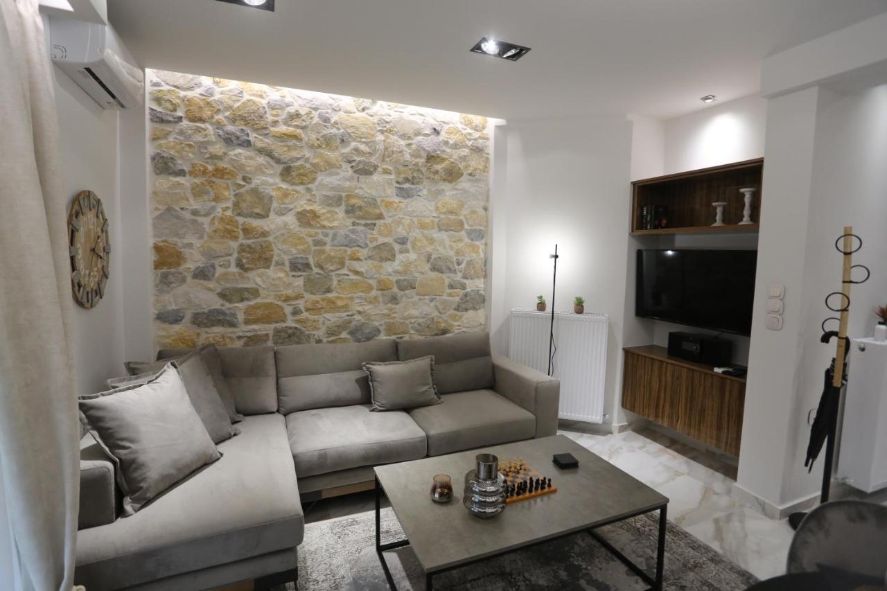 La Larissa Luxury Apartments Trekke Dış mekan fotoğraf