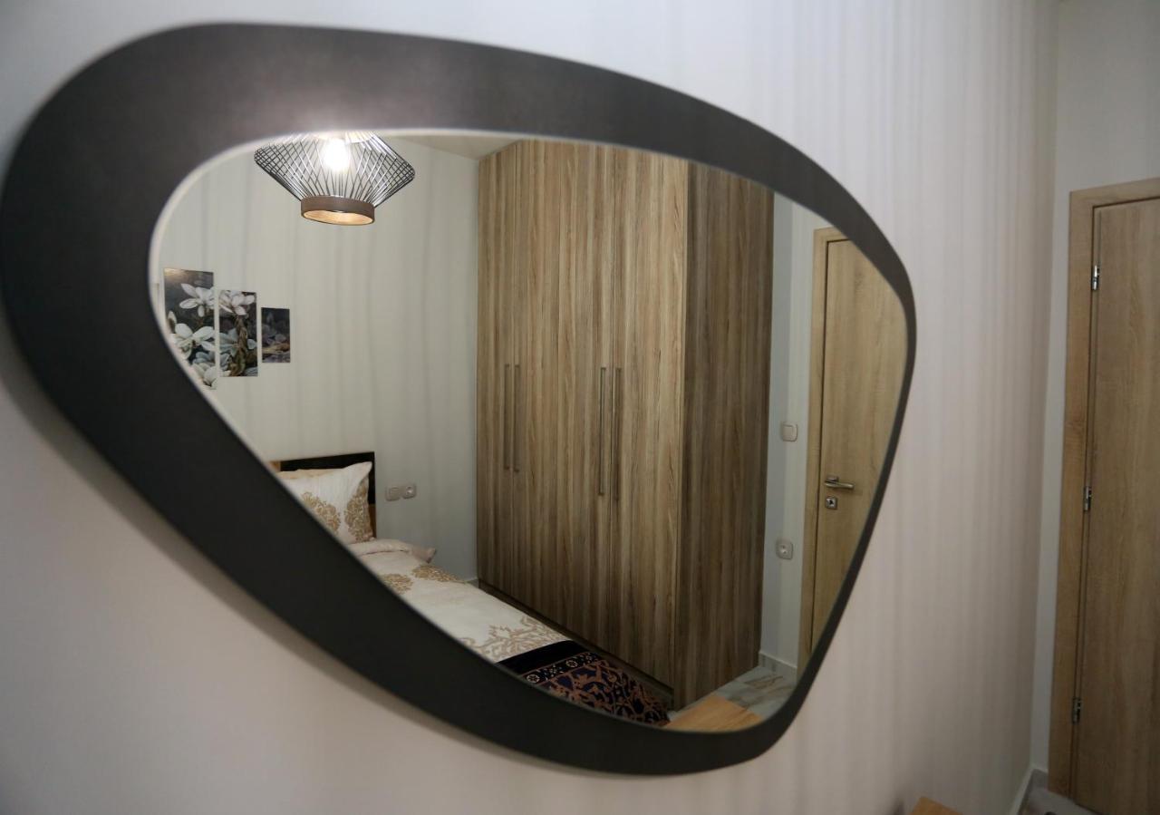 La Larissa Luxury Apartments Trekke Dış mekan fotoğraf