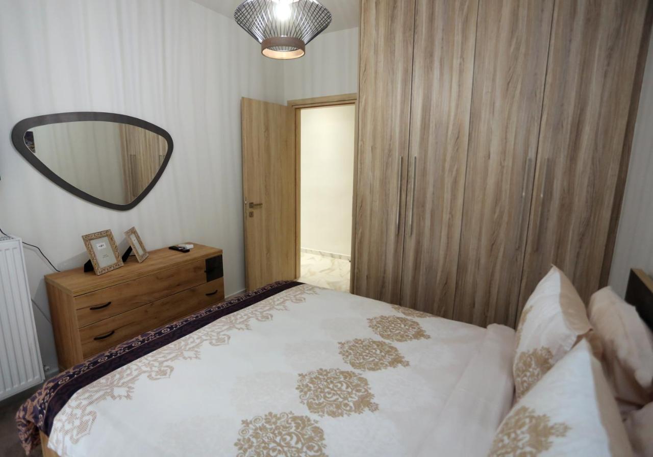 La Larissa Luxury Apartments Trekke Dış mekan fotoğraf
